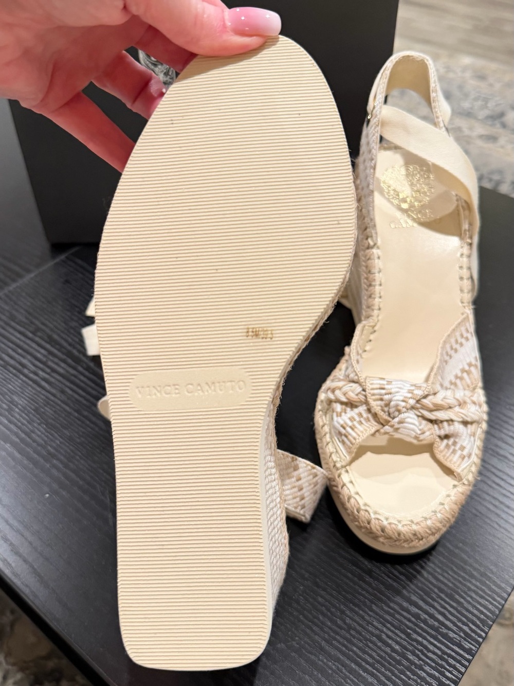 Vince Camuto Bealie Wedge Sandals — Ivory Multi — Size 8.5 — NEW IN BOX - Picture 6 of 8